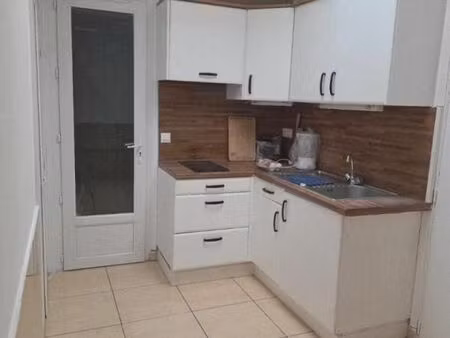 chambre 1 pièce 12 m²