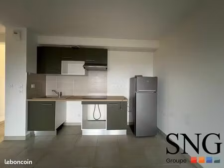 appartement 3 pièces 65 m²