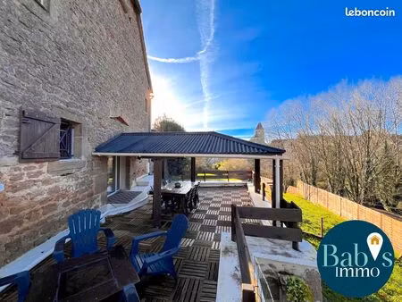 ancienne grange rénovée  t2 duplex  t3 rdc  grenier  total 264 m²  terrain 910 m²  lacapel