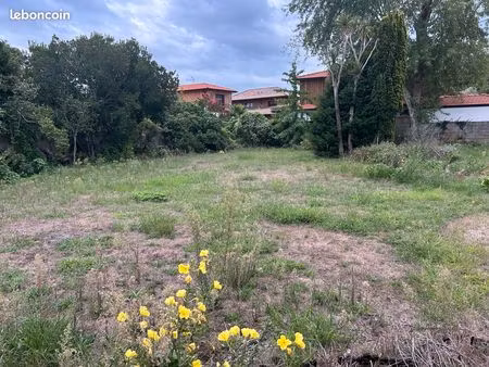 terrain constructible de 675m2 gujan-mestras 33470 · quartier la hume