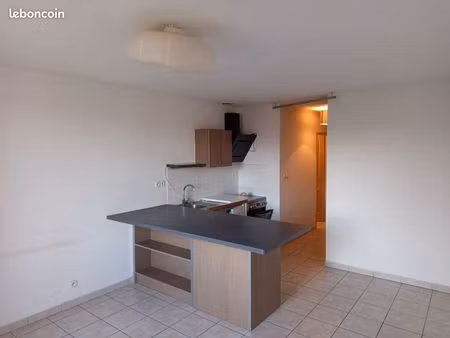 loue appartement en duplex t3