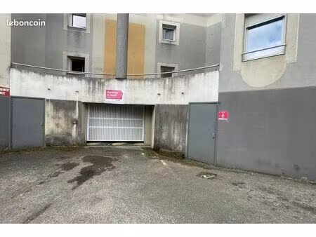 parking grenoble