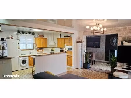 maison familiale avec piscine