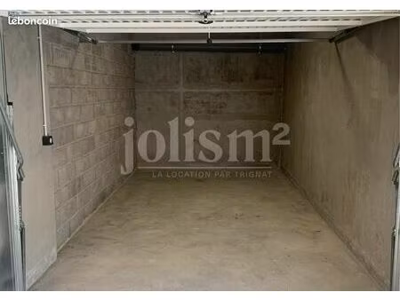 garage / box 14 m² grenoble