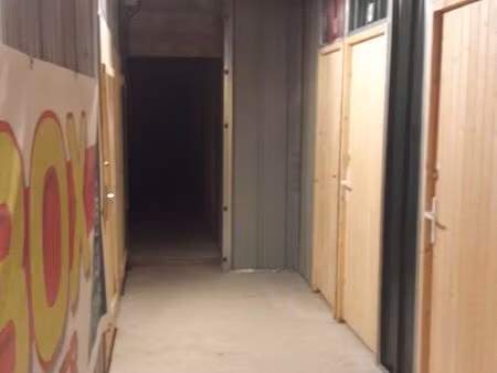 box de stockage / garde meubles / self stockage