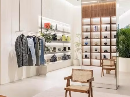 local commercial 74 m²