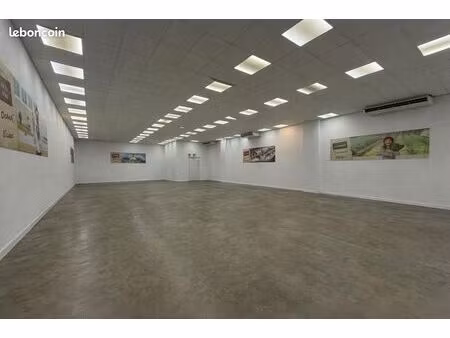 local commercial 214 m²