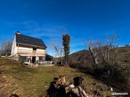 maison et grange 1830 isolées en pleine nature - chauffage au bois - idéal projet de vie c