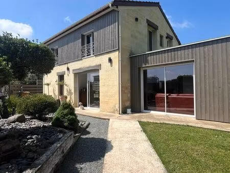 maison pierre 150 m2