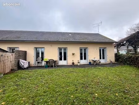 immeuble 505 m² lagrauliere