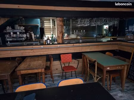 immeuble murs et fonds bar restaurant avec appartement