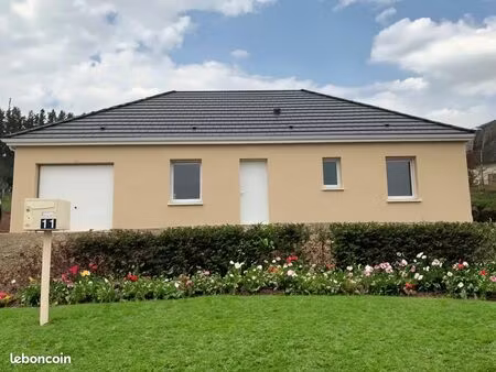 maison 4 pièces 85 m²