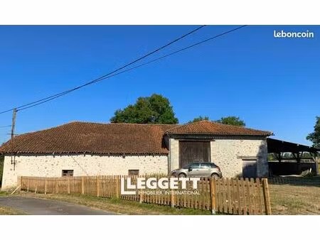 grange 425 m² chabrac