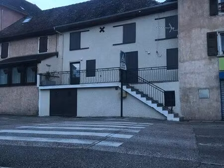 maison mitoyenne à louer