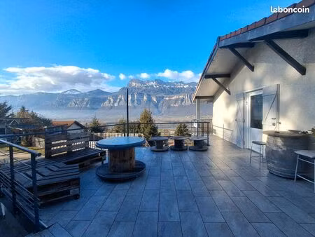 maison 5 pièces 135 m²