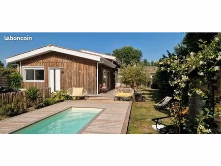 maison 4 pièces ossature bois piscine