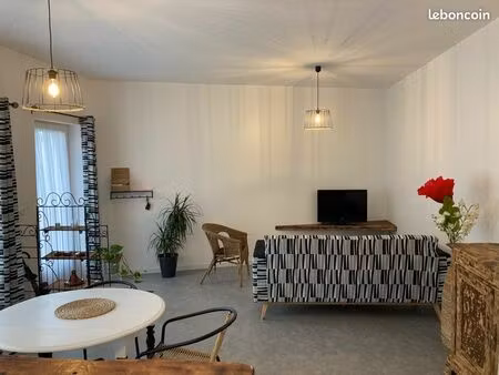 maison de ville à estang(32)