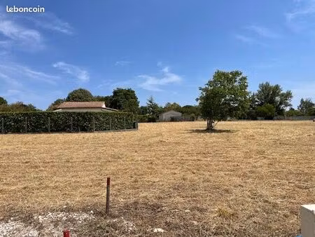 terrains a batir de 730m² à 1112m²