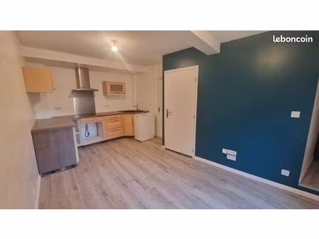 t2 à louer centre allevard