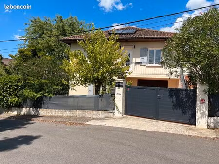 appartement meublé de 100m2 dans une maison individuelle