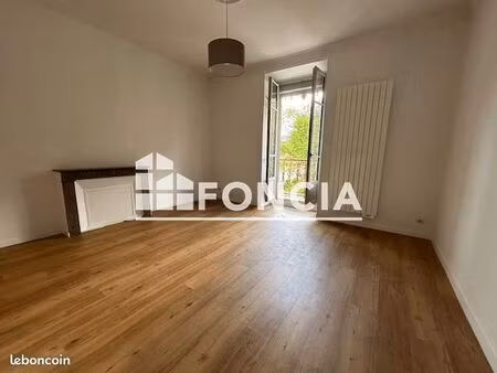 appartement 3 pièces 58 m²