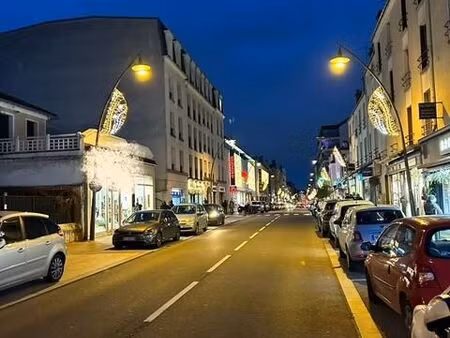 boutique / local / commerce a ceder emplacement n°1