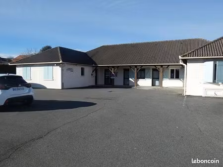 local 75 m² morlaas