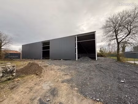 bâtiment commercial-stockage- commerce- industrielle