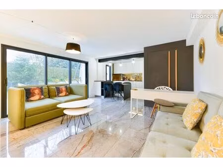 maison 21 pièces 450 m²