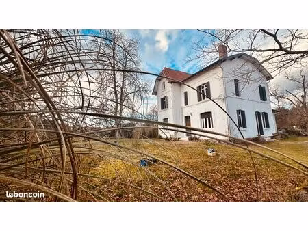 maison 210 m² trensacq