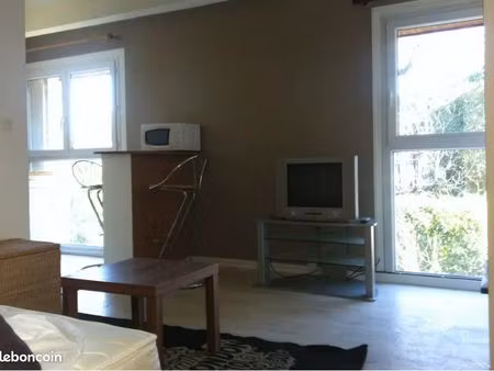 studio 1 pièce 16 m²