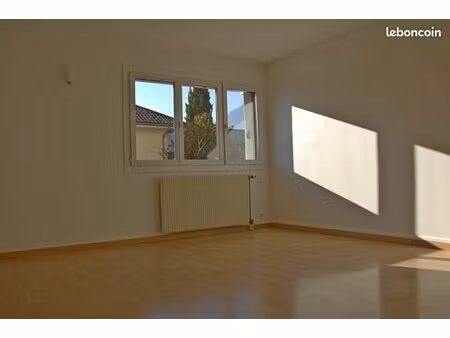 très joli studio/t1 – seyssinet-pariset proche de grenoble