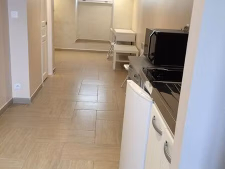 bureau atelier plein centre parking