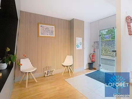 local commercial 110 m² dax