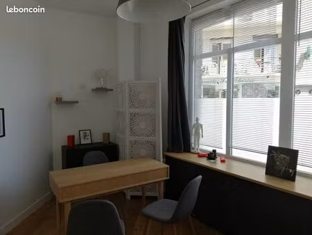 très beau local pro aménagé de 14 m2