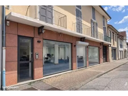 local commercial 127 m² saint-marcellin