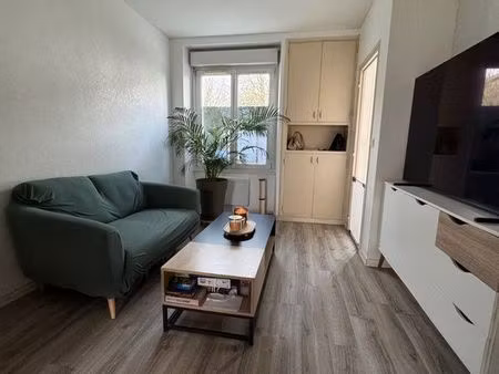 maison de bourg avec jardin et garage