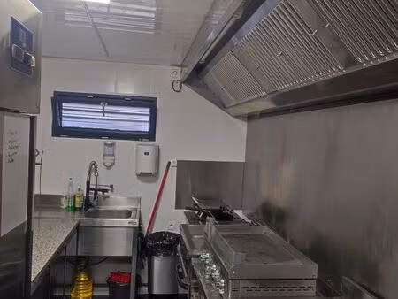 vend restaurant avec mur