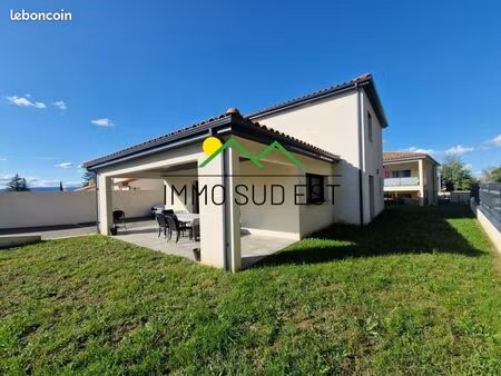 maison 6 pièces 133 m²