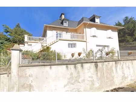 maison 8 pièces - 135 m2 - terrain 908 m2