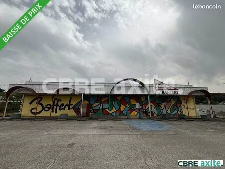 local commercial 1 444 m²