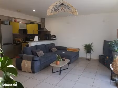 maison 2 chambres terrasse parking