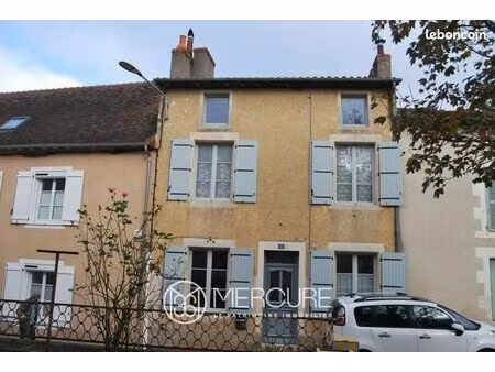 maison de ville 6 pièces 130 m²