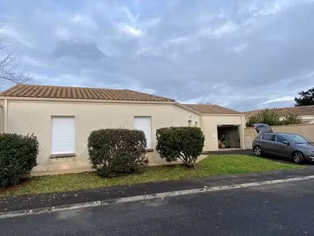 maison récente plain pied 3 chambres