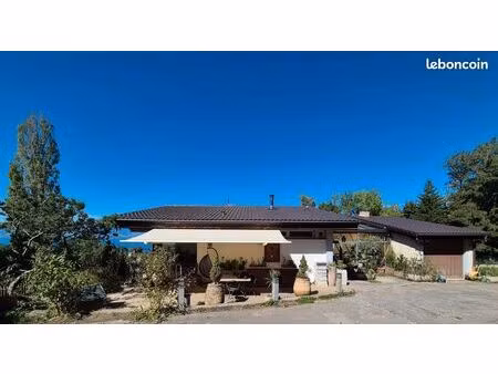propriété 7 pièces 320 m²