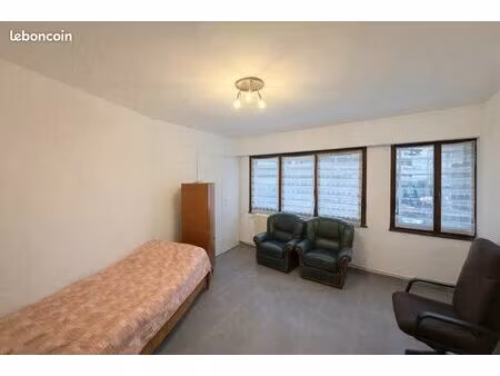 appartement 2 pièces 52 m²