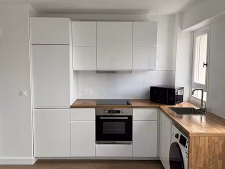 appartement grand studio 34 m2 meublé elancourt