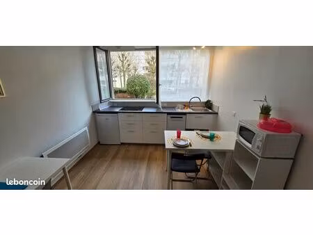 studio meublé 24m² refait à neuf à montigny le bretonneux