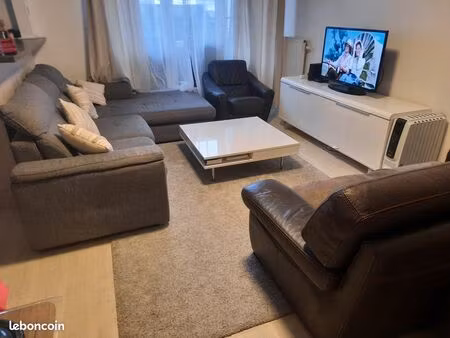 apparemment au centre ville à louer