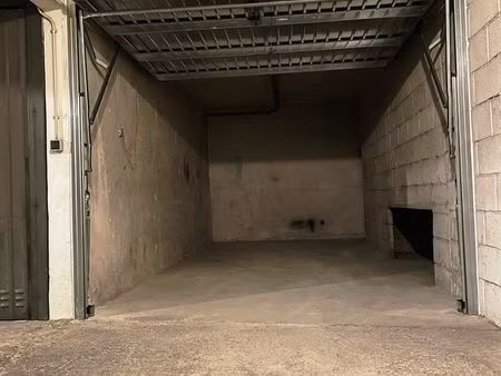 superbe box parking (14m²)  proche gare montparnasse (75015)